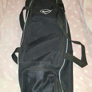 Nike softball/baseball sports bag. (Duffel)