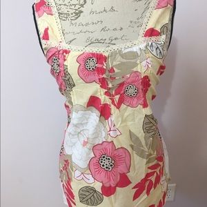 NWT Lovely Summer Top