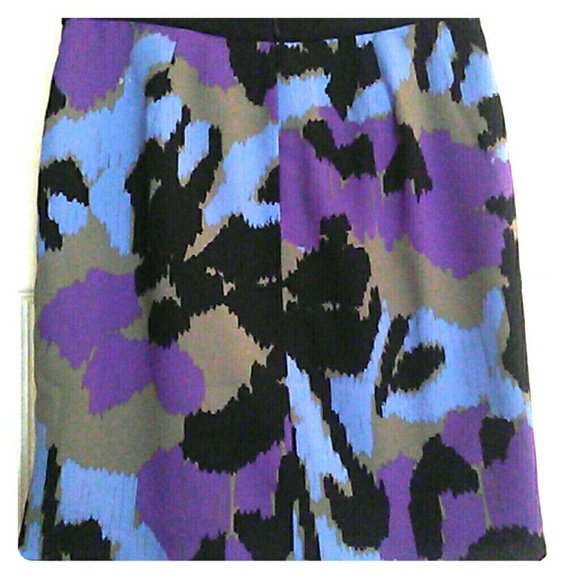 Banana Republic skirt size 2 - Picture 2 of 3