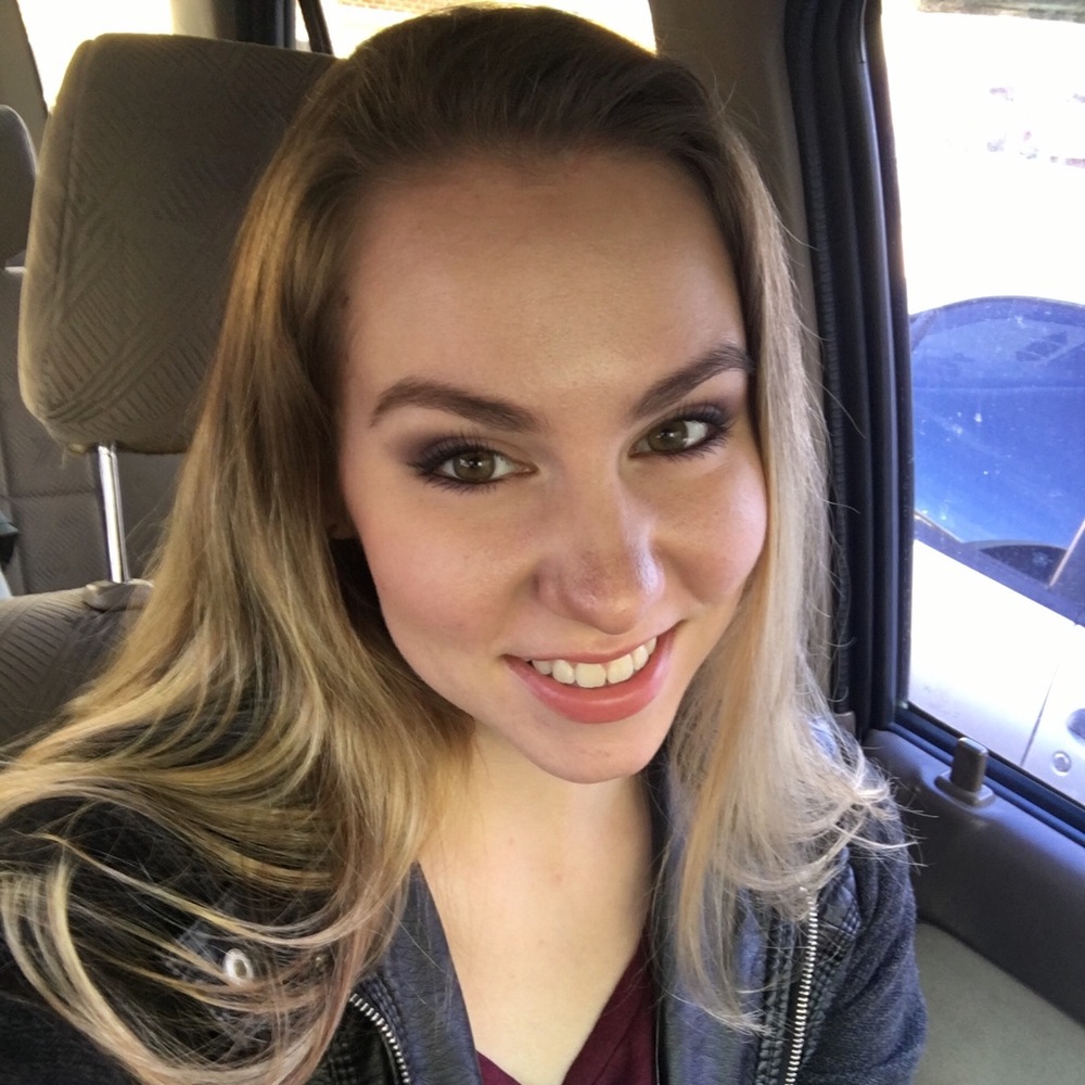 Meet your Posher, Camille