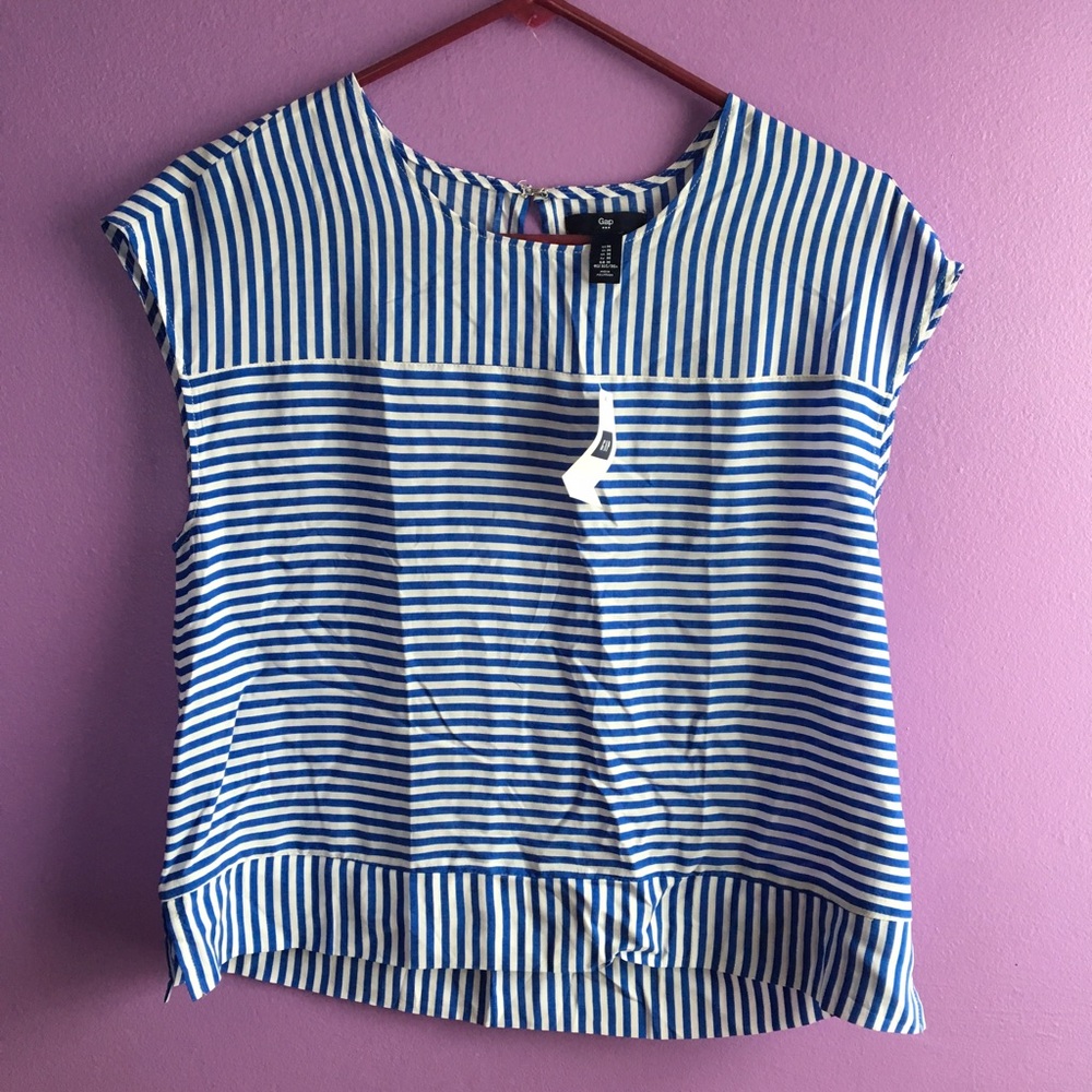 Gap size M nwt