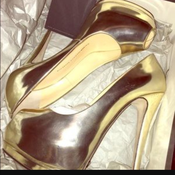 Giuseppe zanotti gold metallic by viviglam π π - Picture 3 of 7