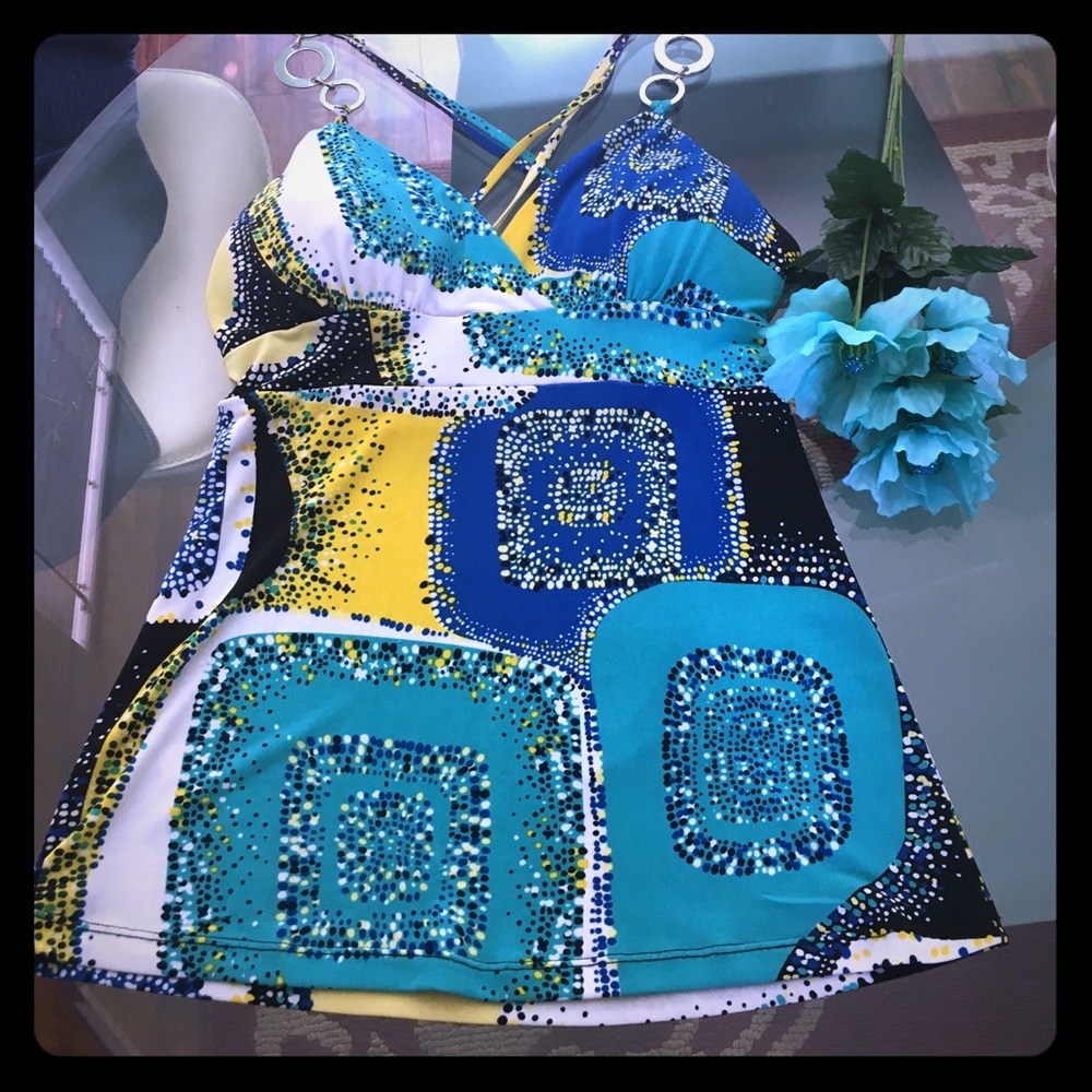 XOXO CUTE CRISS CROSS TANK TOP