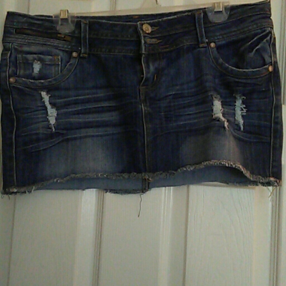 Distressed jean mini skirt size 13