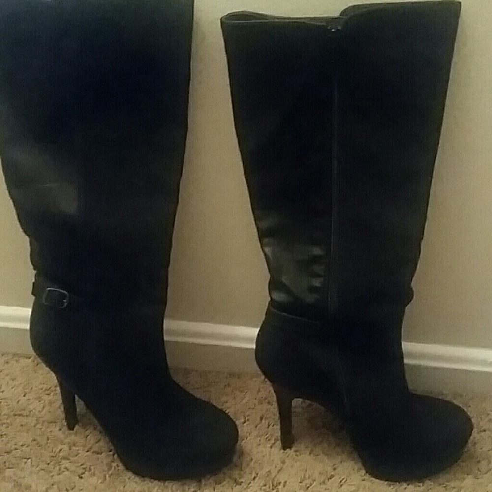 Platform over the knee boot