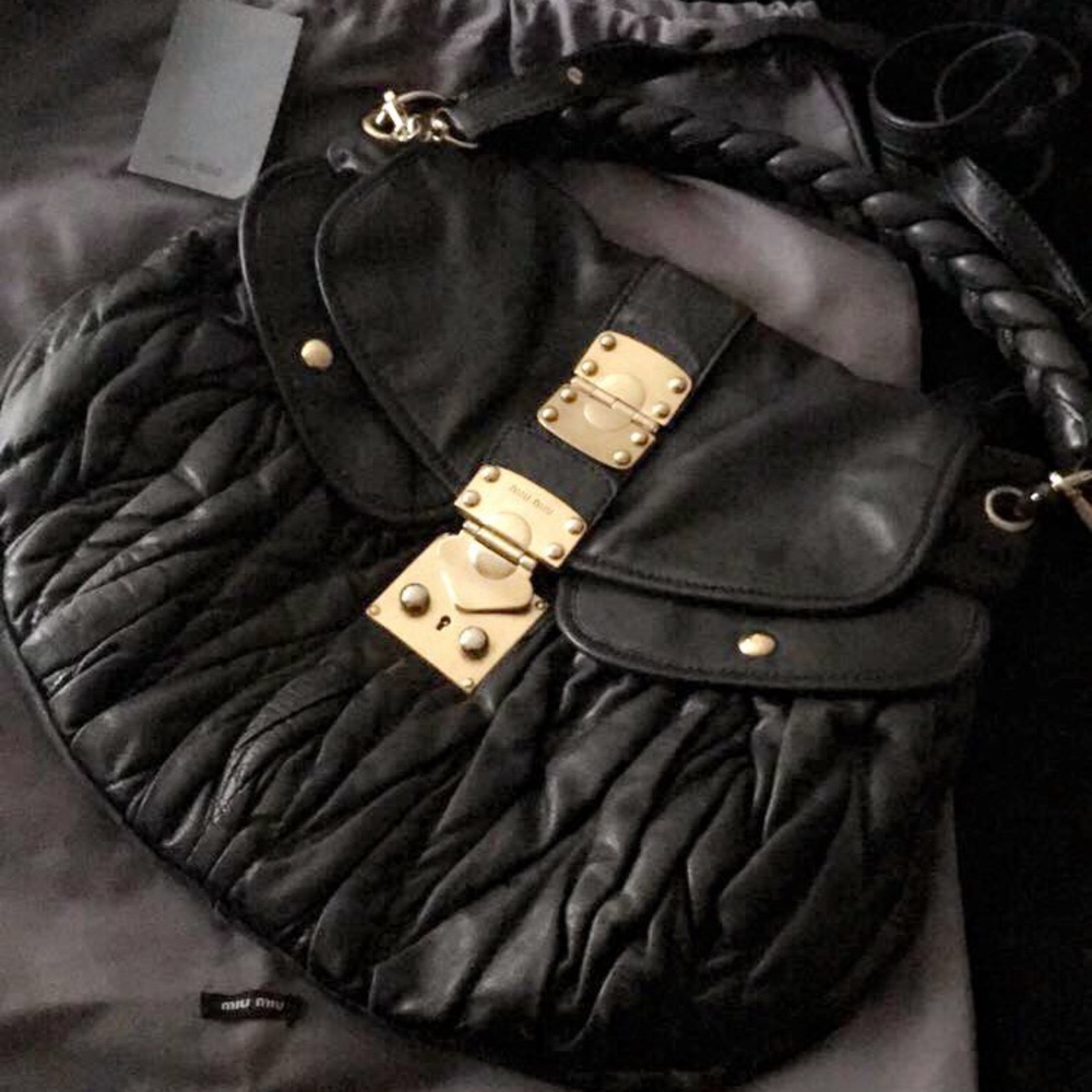 MIU MIU Black Coffer Matelasse Crossbody Bag