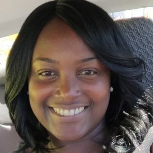 Meet your Posher, Latasha