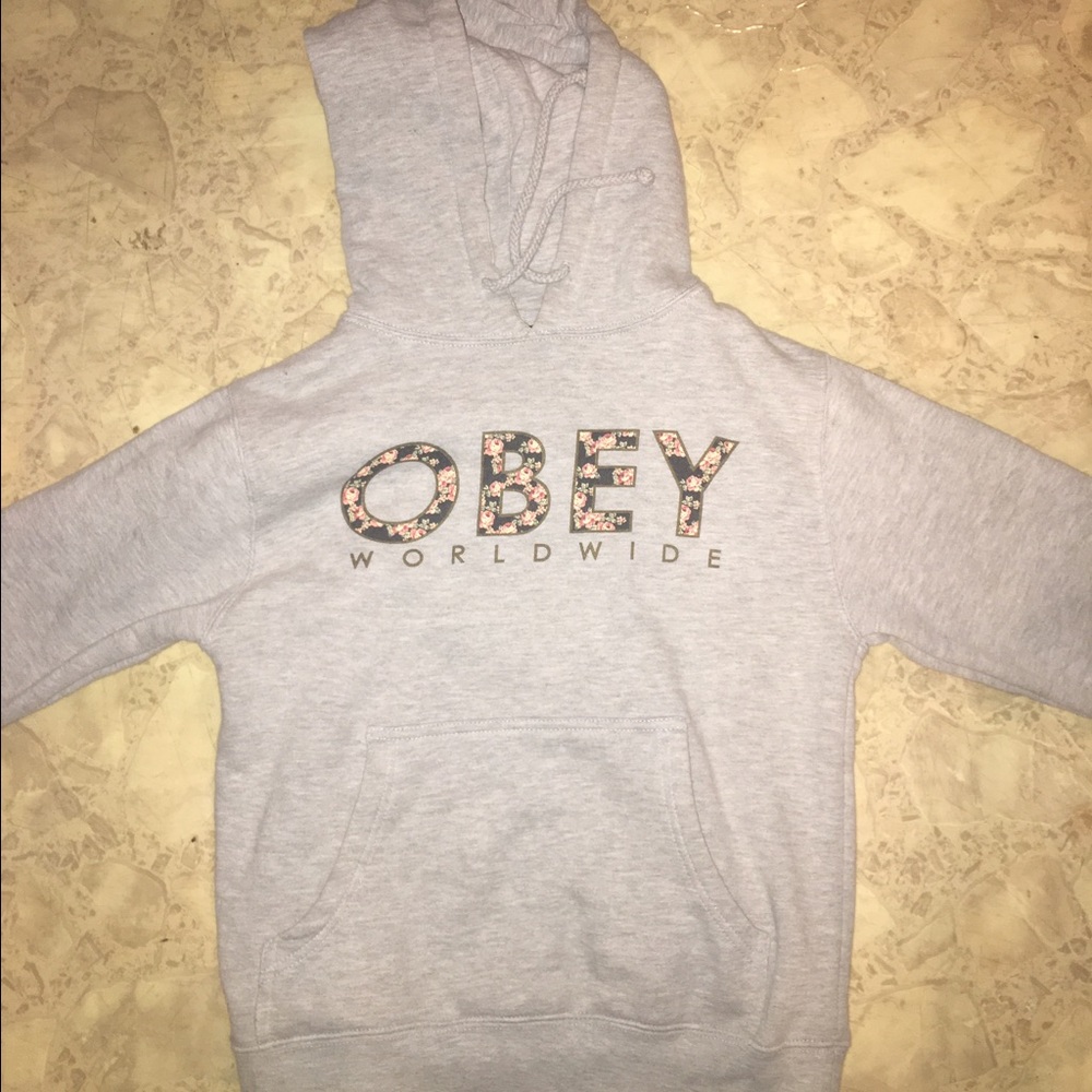 Obey hoodie size X-Small