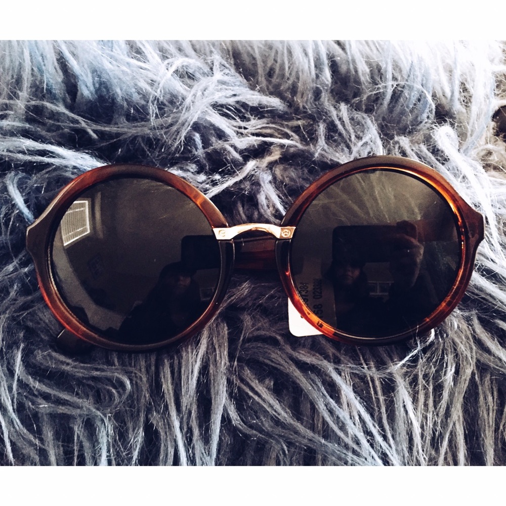 Free People Round Oversized Sunglasses