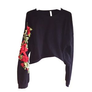 Embroidered sleeve top