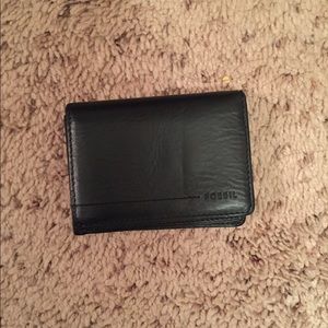 Bifold fossil wallet