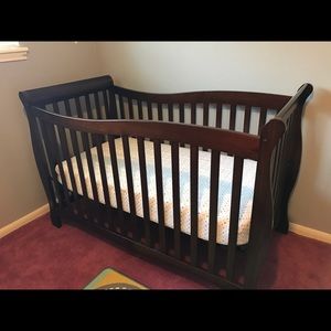 Crib with mattress
