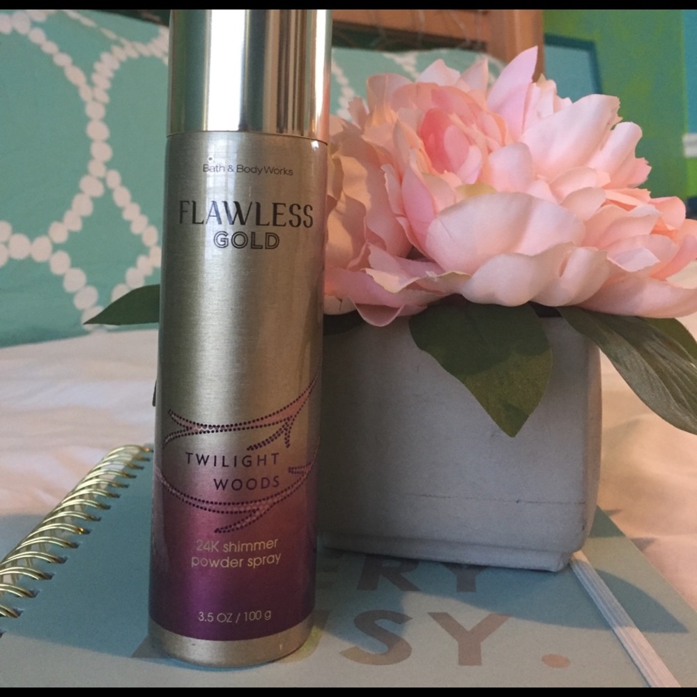 B&BW 24K Gold Shimmer Powder Spray Twilight Woods