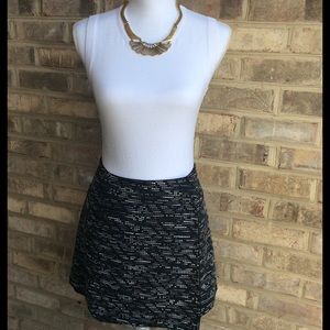H&M - wrap skirt - sz 6