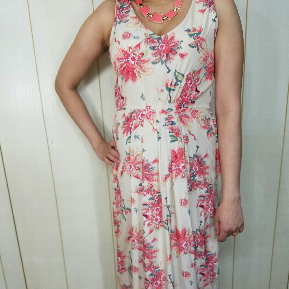 NWOT Long dress