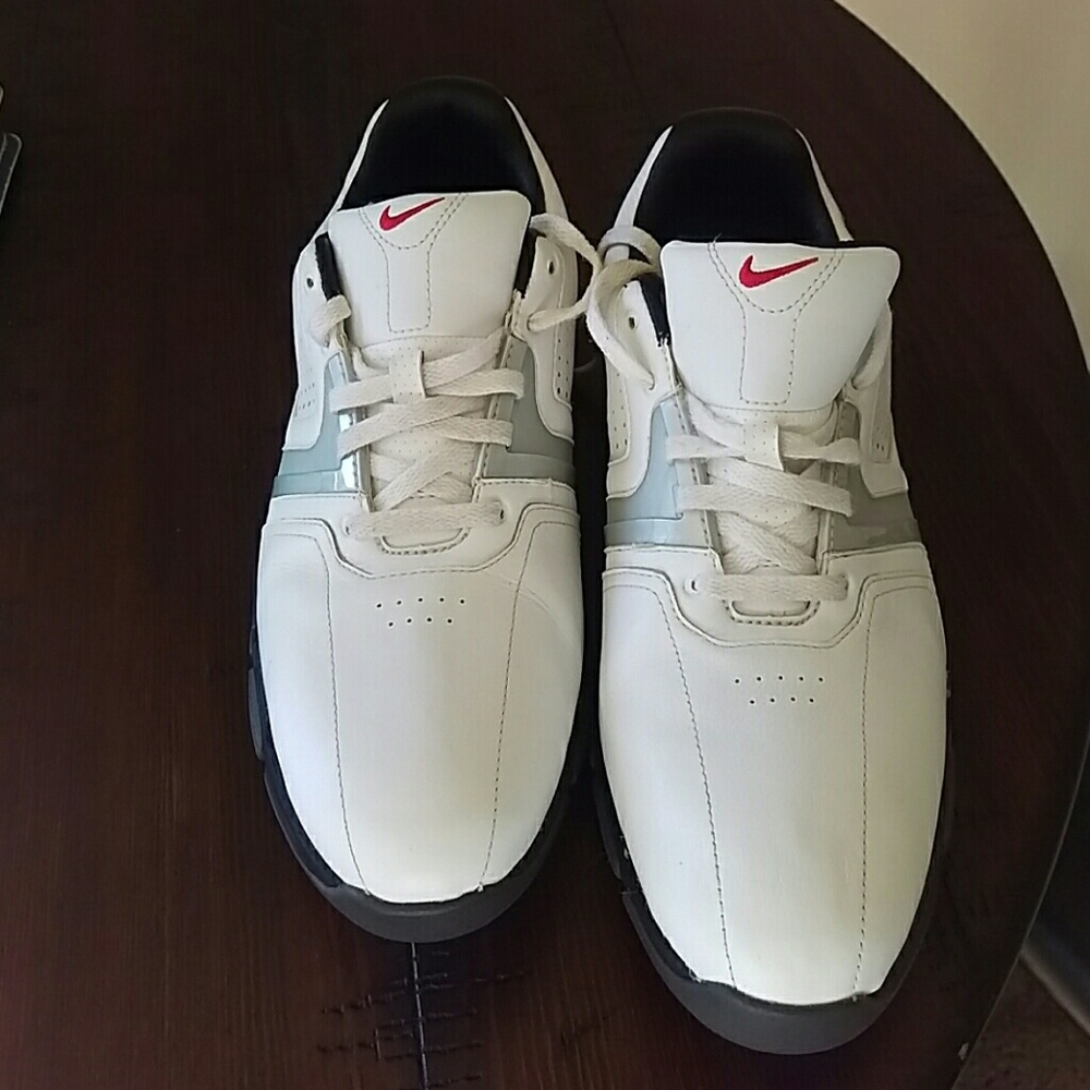 Nike lunarlon golf shoes