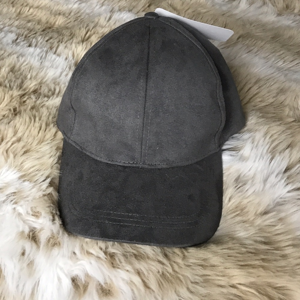 ⚾️Steel gray faux suede baseball cap