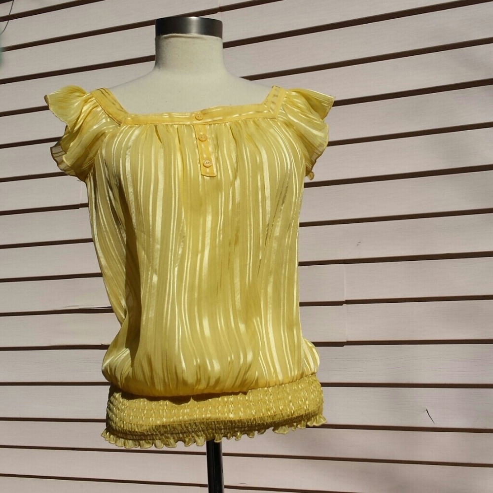 Yellow top