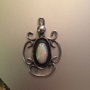 .925 silver pendant fire opal