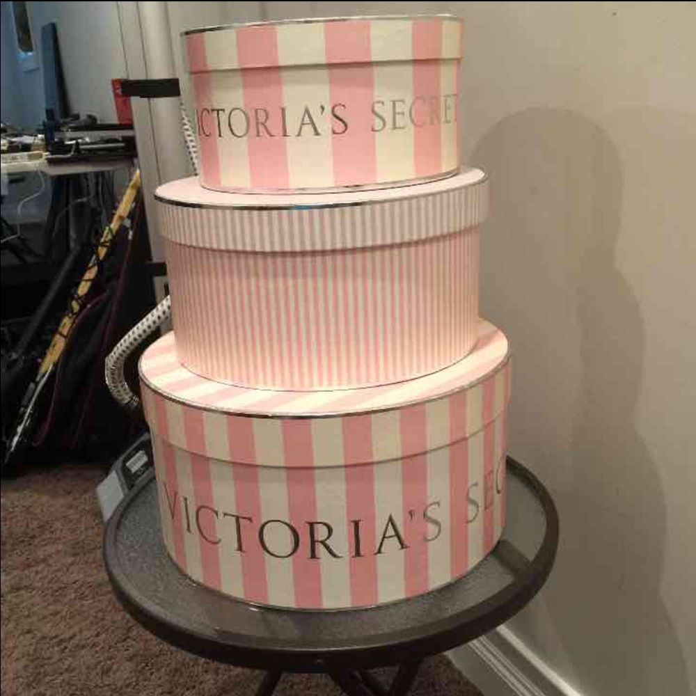 Victoria's Secret pink and white hat boxes