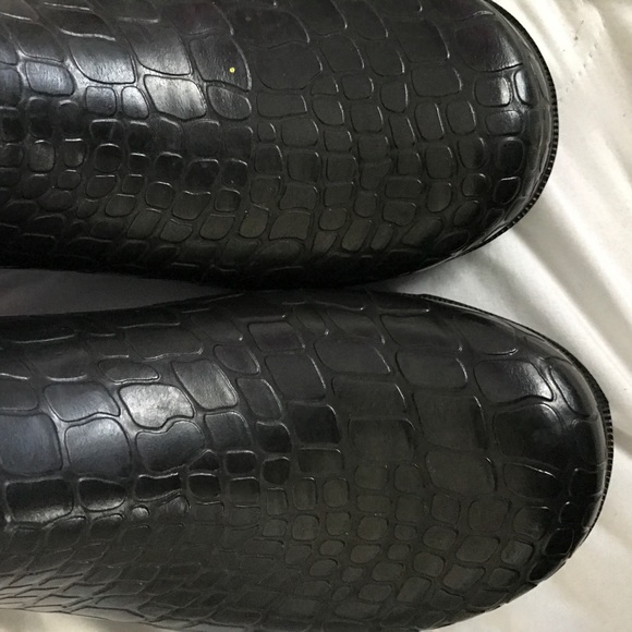 Black Snake Rain Boots Size 6 - Picture 3 of 6