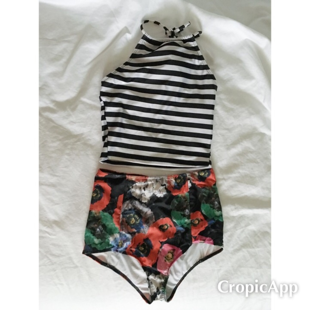 Kortni Jeane small stripe top and poppy bottom