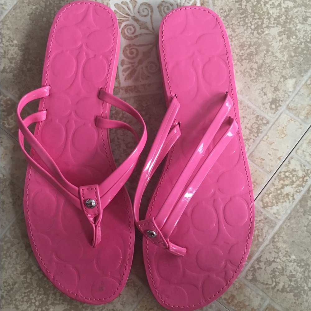 Coach flip flops