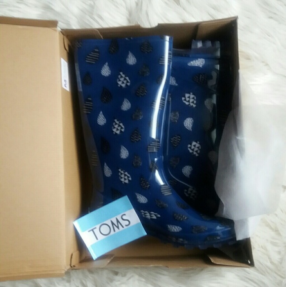 TOMS Shoes - TOMS Cabrilla Rain Moonlight Blue Raindrop Print