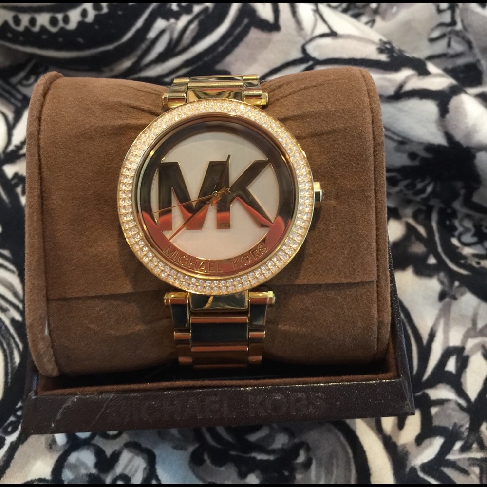 MK gold watch ⌚️