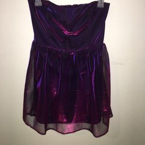 Short strapless dress