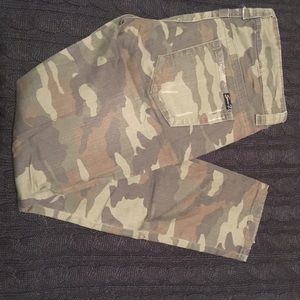 Excellent Condition! Never worn! Camo jeans!