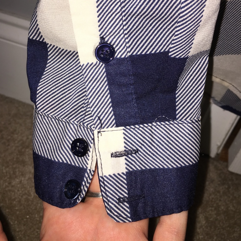 Shear checkered button down - Picture 3 of 4