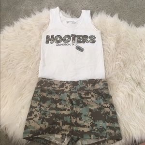 XS Hooters Camo Uniform with brown pouch