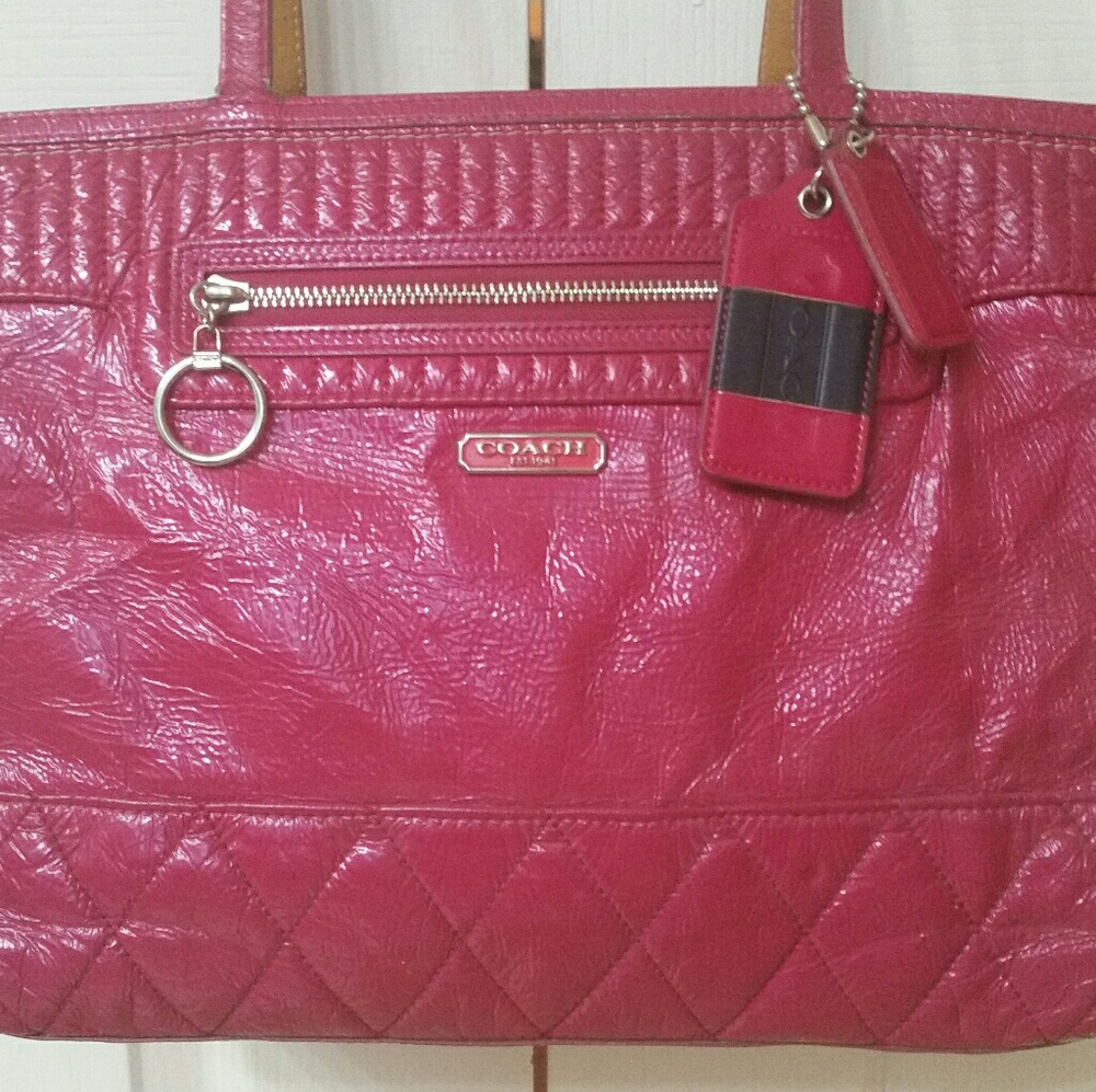 COACH Handbag Hot Pink!