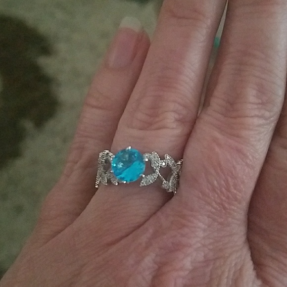 Aquamarine ring - Picture 2 of 2
