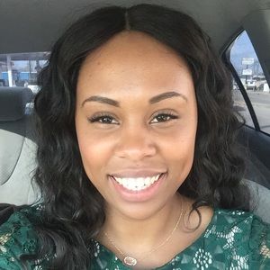 Meet your Posher, Veronica