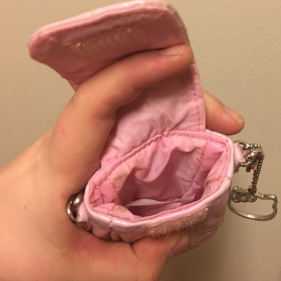 Hello kitty lipstick or cell phone holder - Picture 3 of 4