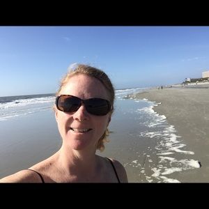 Meet your Posher, Beth