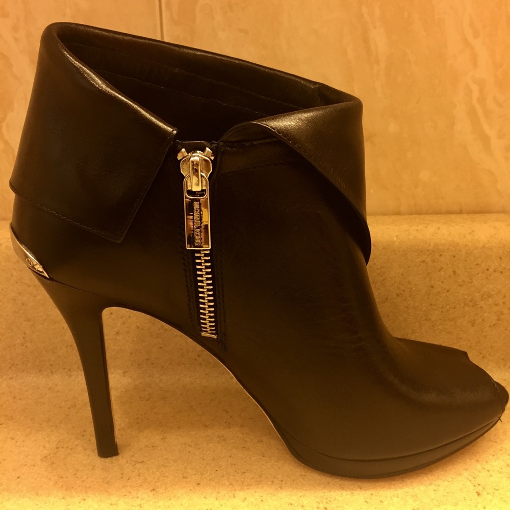 ❤🖤Michael Kors Ankle Boots🖤❤