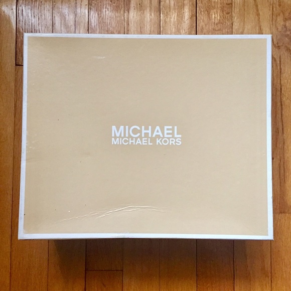 ❤🖤Michael Kors Ankle Boots🖤❤ - Picture 6 of 8