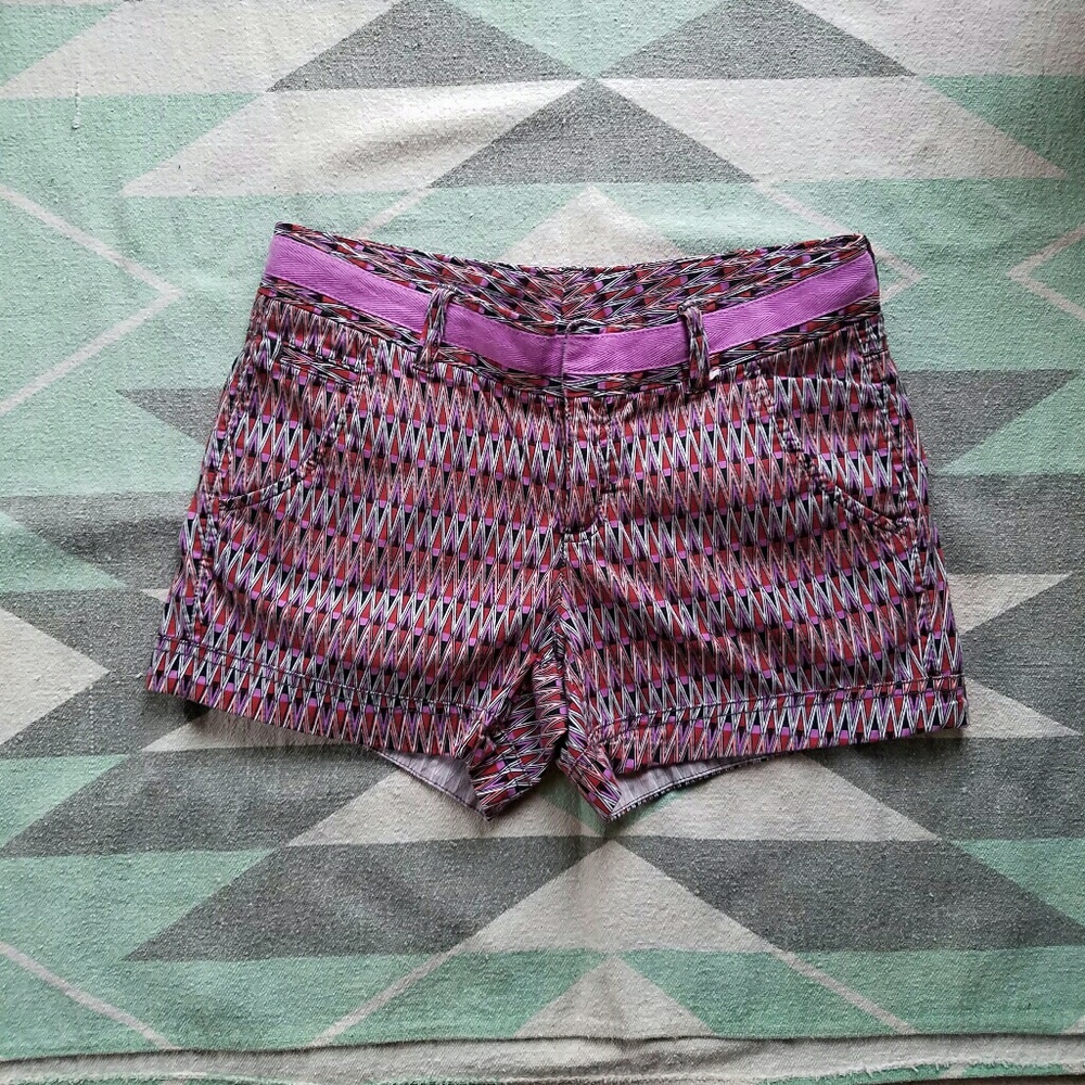 🍀Athleta Ariel Fo Sho Shorts Thistle purple Sz 2