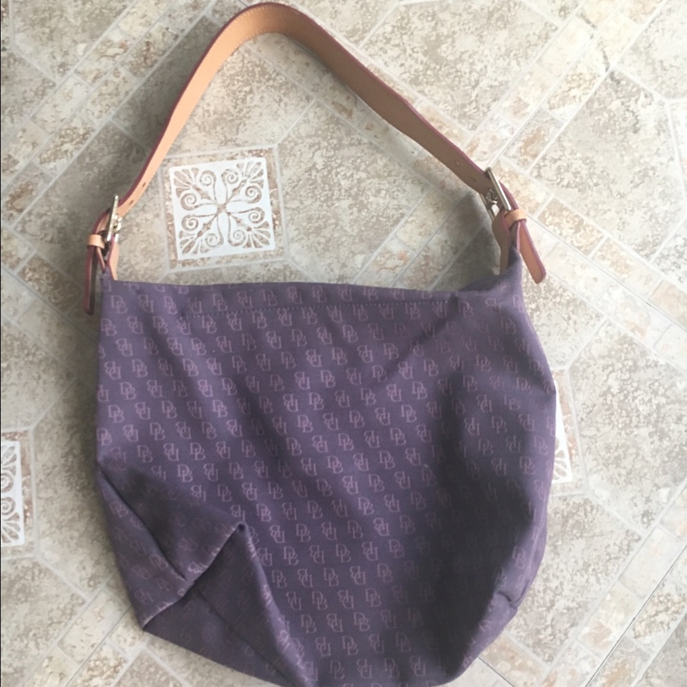 Dooney & Bourke Purse