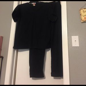 Black Dickies scrub set M top L Bottoms