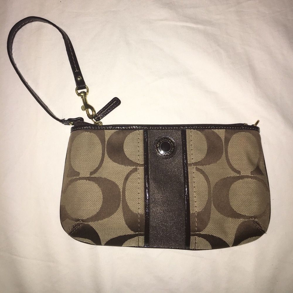 COACH - Large Wristlet