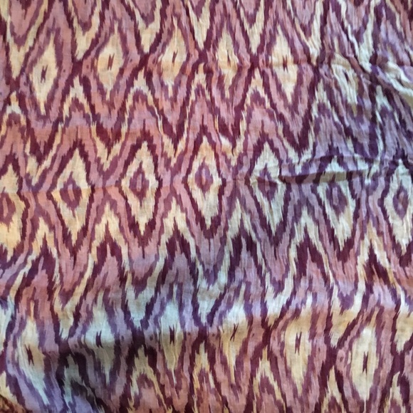 Purple & White Scarf - Picture 2 of 3