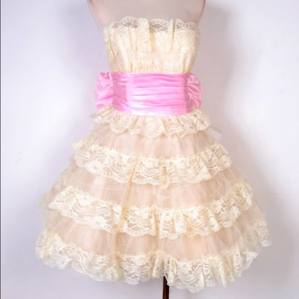 Betsy Johnson Lace Tea Party Dress