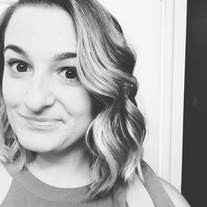 Meet your Posher, Tina