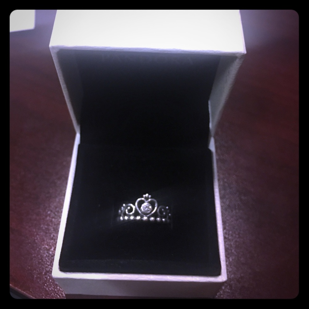 Pandora Princess Ring