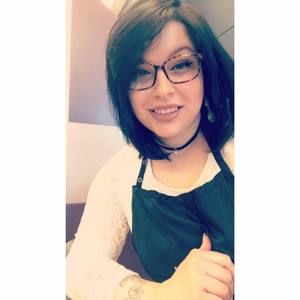 Meet your Posher, Hayley