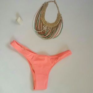 New Without Tag, VS coral bottom.